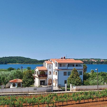 Beautiful Apartment In Pula With Kitchen Luaran gambar