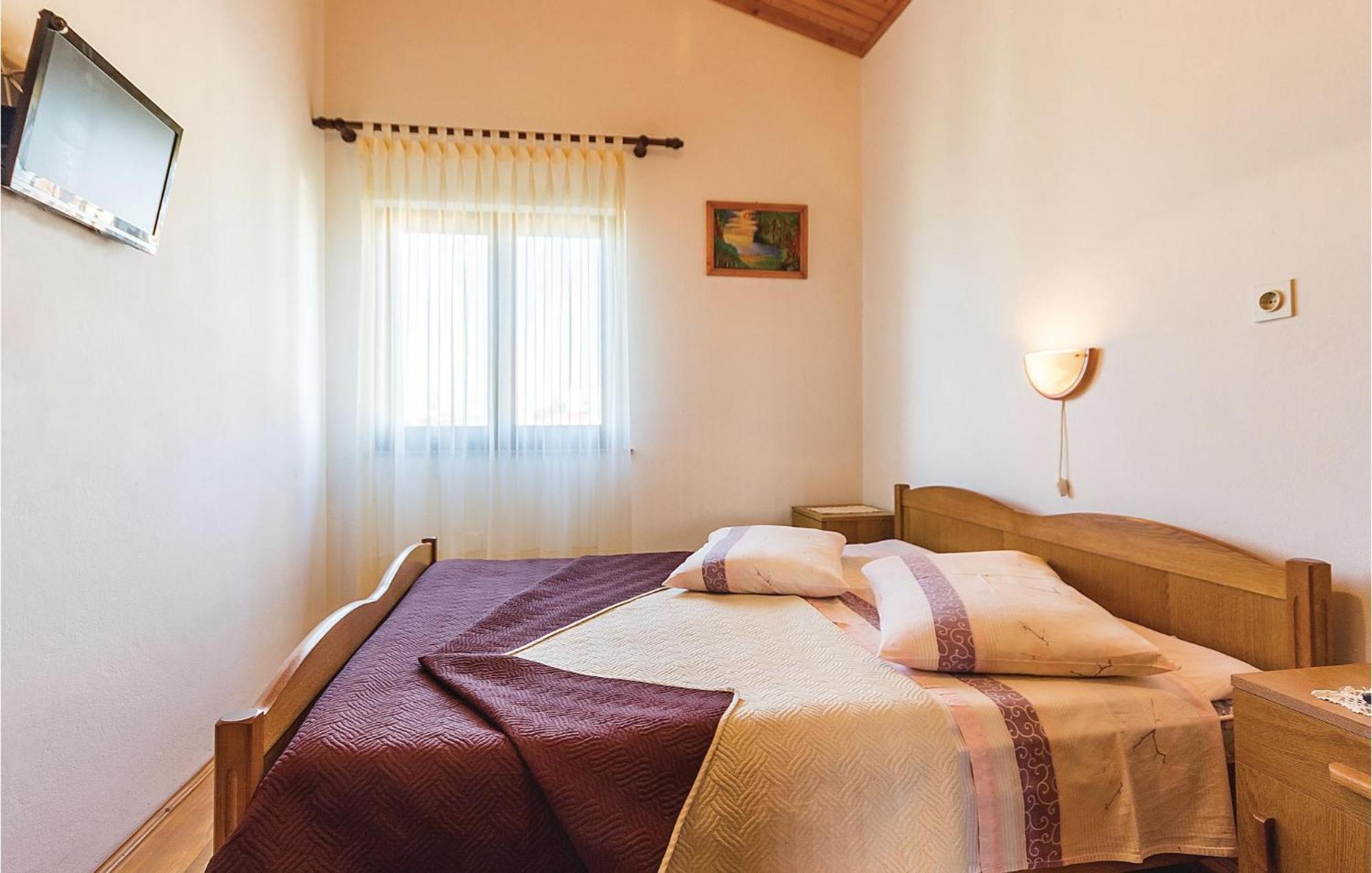 Beautiful Apartment In Pula With Kitchen Luaran gambar